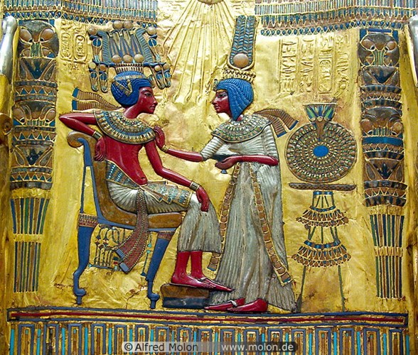 Cổ vật vô giá trong lăng mộ Pharaoh huyền thoại