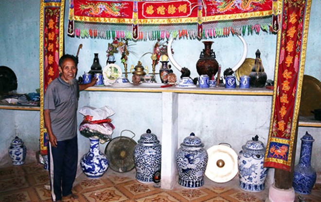 Chiêu trò 'tranh tối tranh sáng' trong thế giới đồ cổ